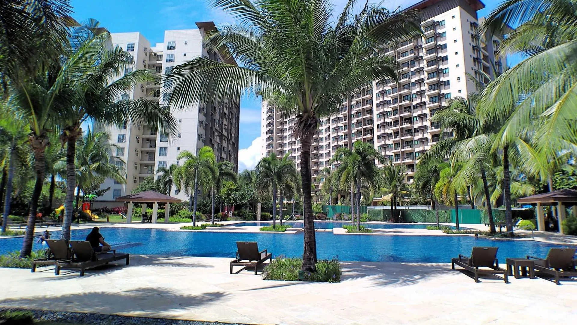 Infinity Staycation At Sucat Manila Apartment