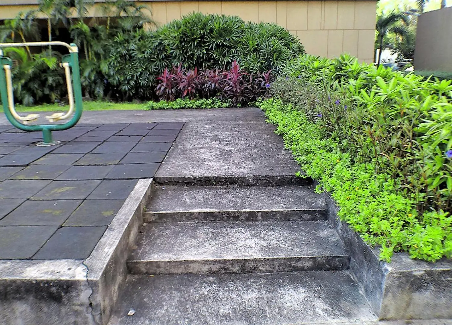 Apartment Infinity Staycation At Sucat Manila Philippines