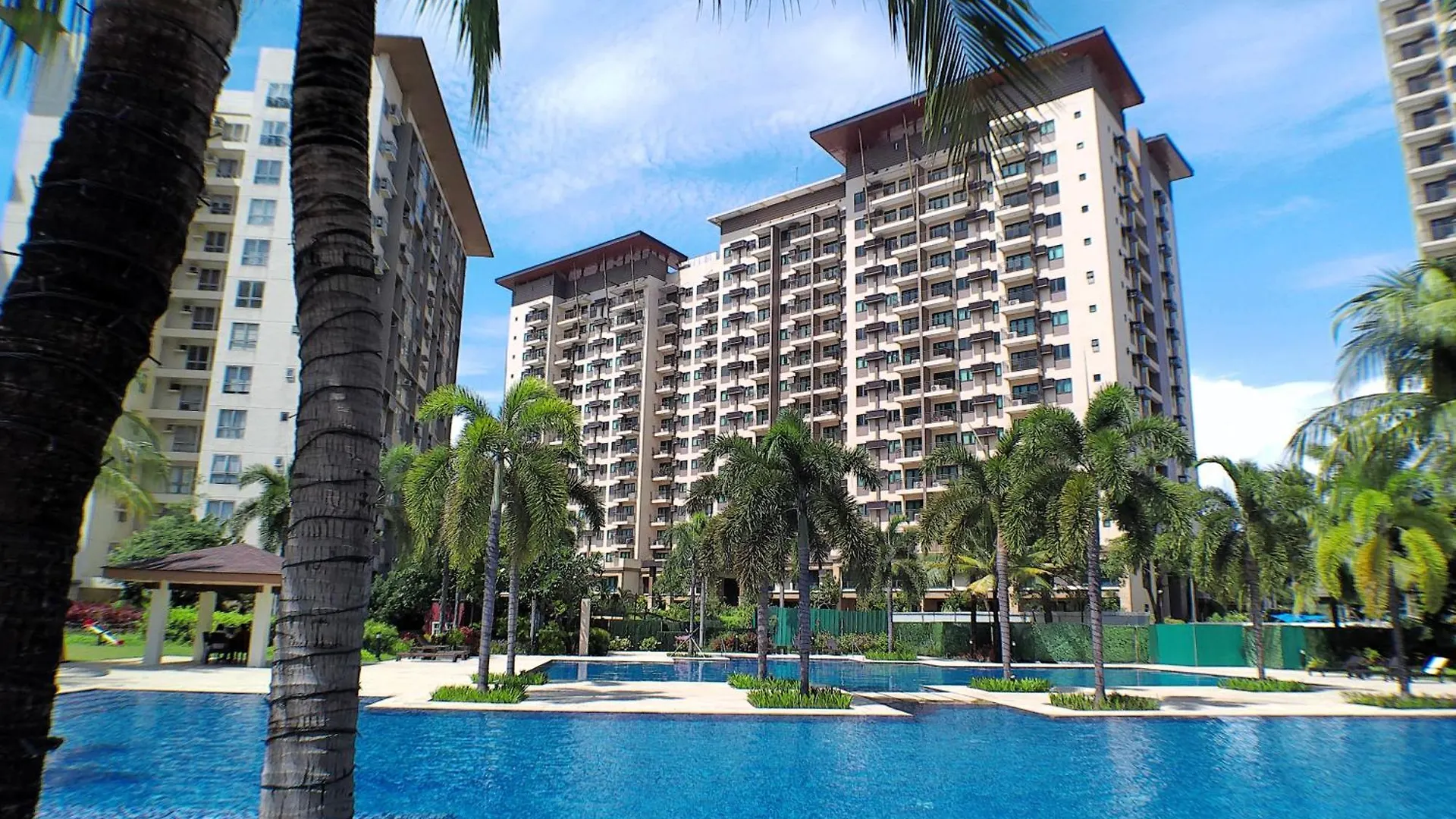Infinity Staycation At Sucat Manila Apartment