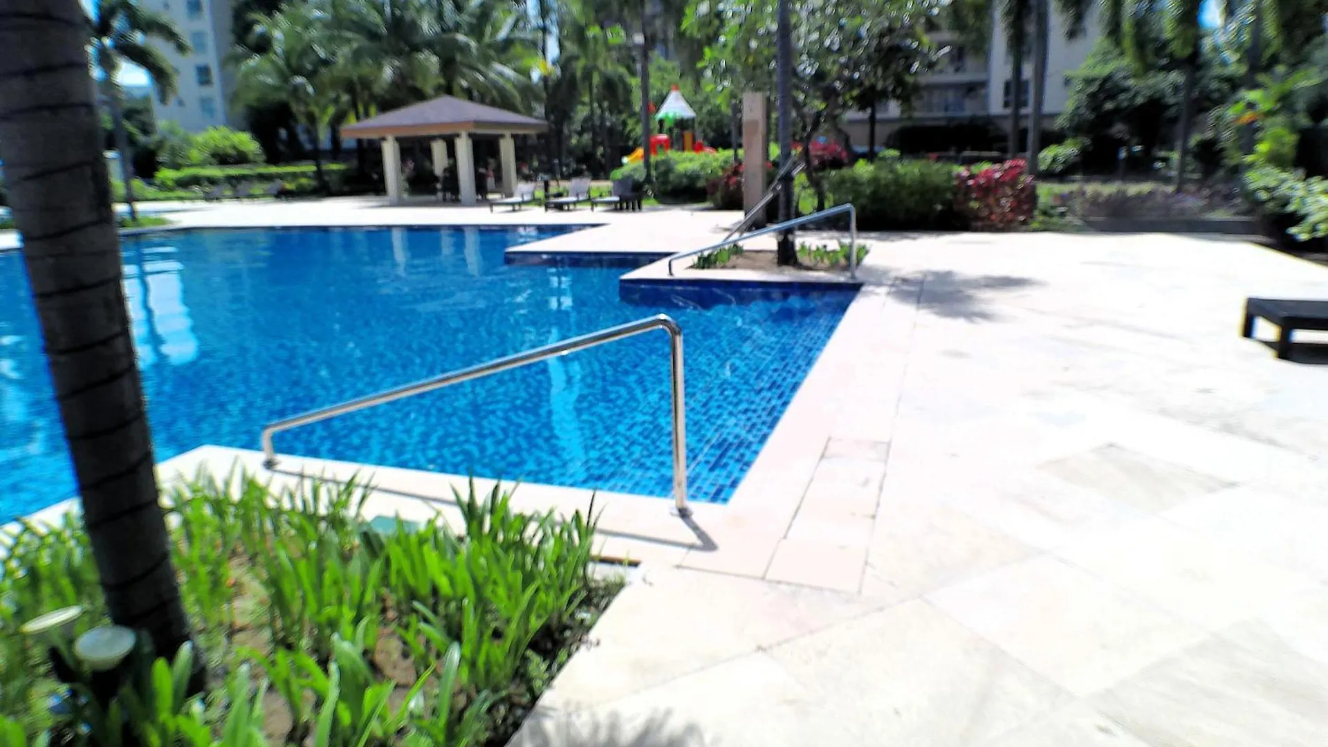 Infinity Staycation At Sucat Manila Apartment