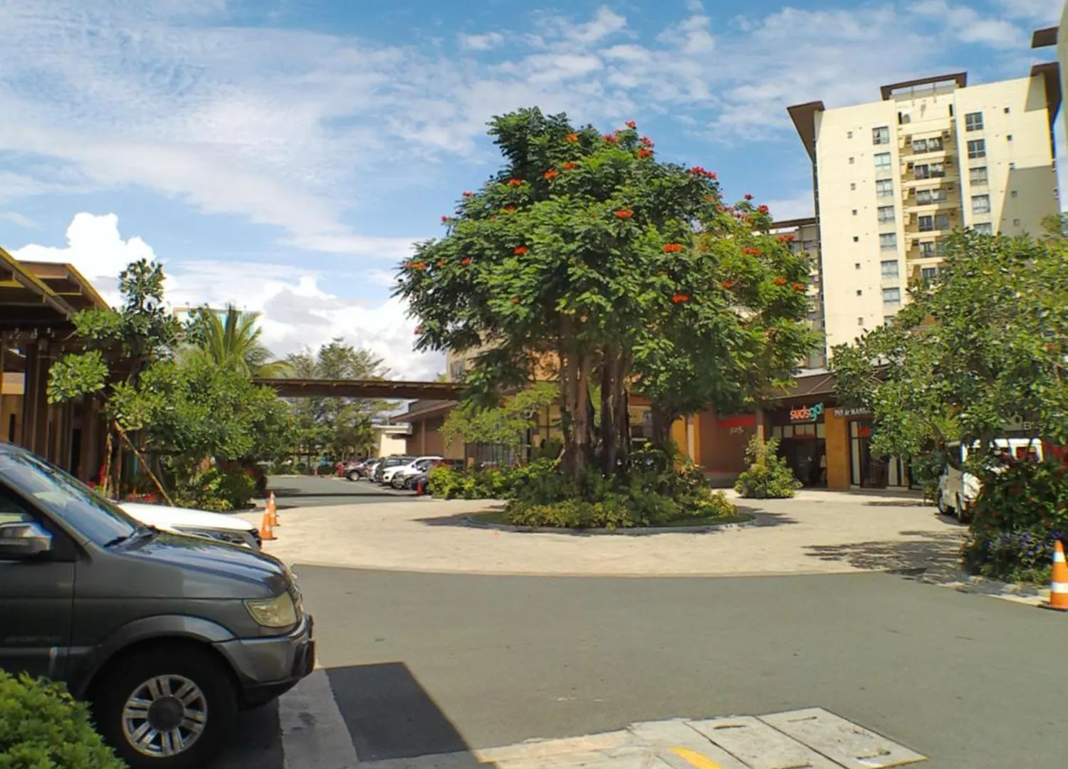 Infinity Staycation At Sucat Manila Apartment